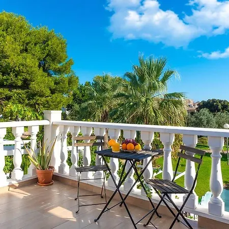 Blue Dream 1 - Sea Views, Terrace And Pool *