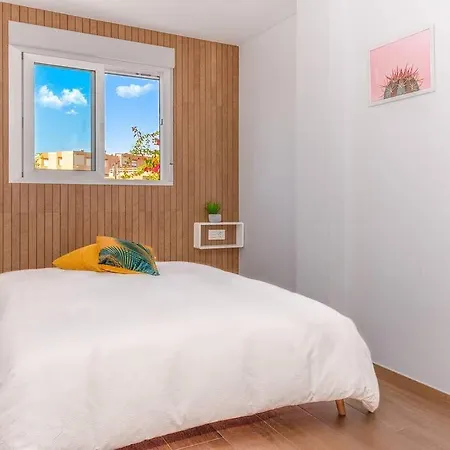 Blue Dream 1 - Sea Views, Terrace And Pool Apartment *